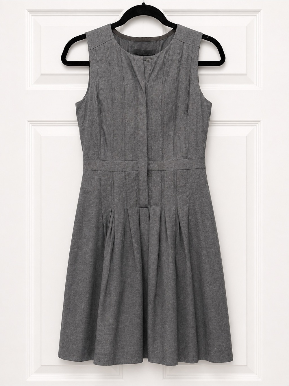 Banana Republic Charcoal Gray Pleated Work Dress Size 2 *Free Shipping*